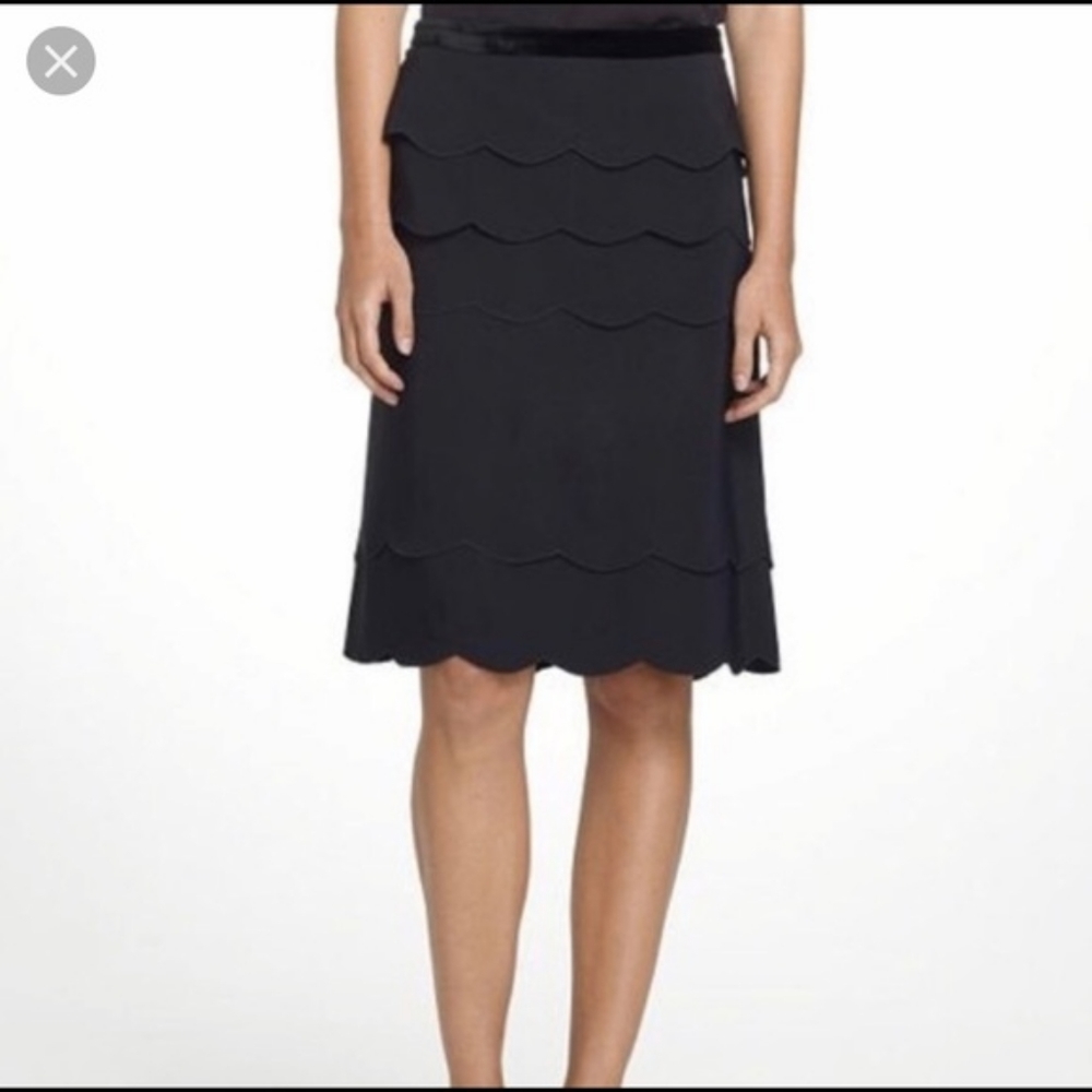 Tory Burch scallop pencil skirt sz 12‎
